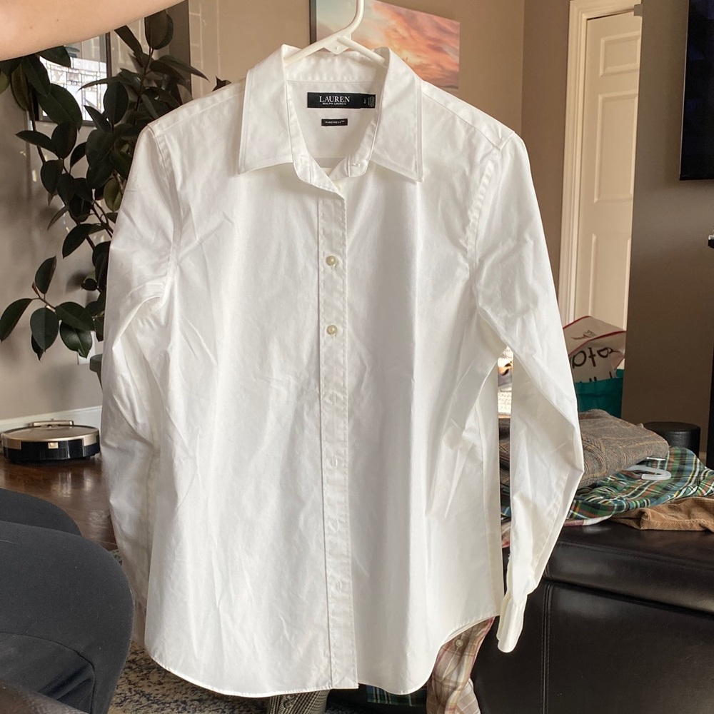 Ralph Lauren Women’s Elegant White Button-Down Shirt
